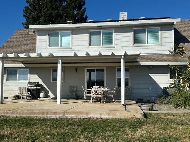 655 Saddleback Dr, Marysville, CA 95901
