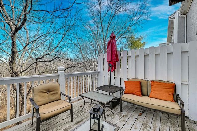 13800 W 58th Terrace, Shawnee, KS 66216