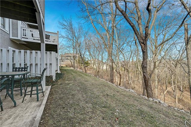 13800 W 58th Terrace, Shawnee, KS 66216