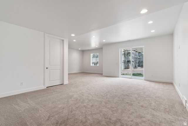 302 W HILLCREST DR, Spanish Fork, UT 84660