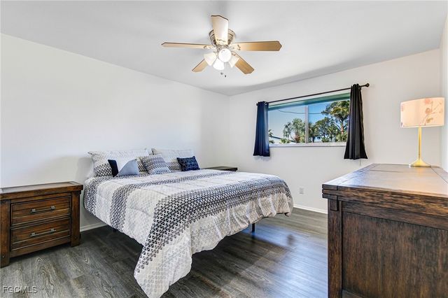 5755 Foxlake DR G, North Fort Myers, FL 33917