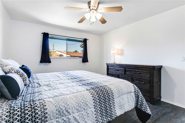 5755 Foxlake DR G, North Fort Myers, FL 33917