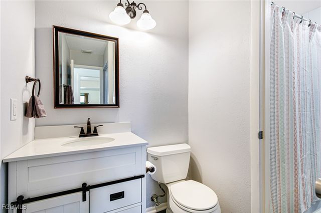 5755 Foxlake DR G, North Fort Myers, FL 33917