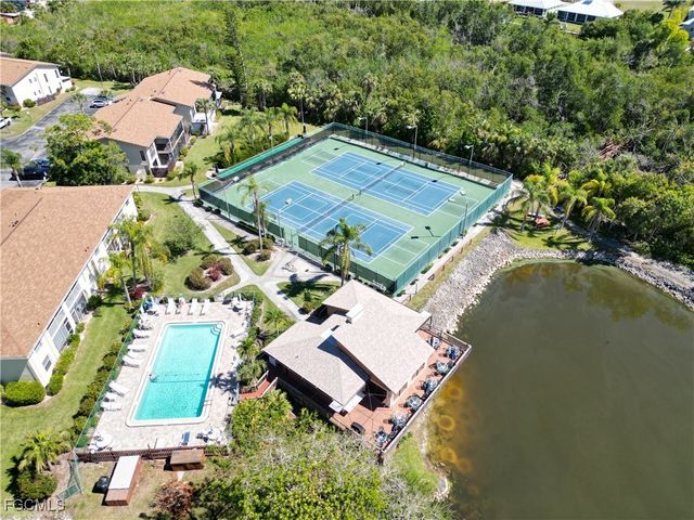 5755 Foxlake DR G, North Fort Myers, FL 33917