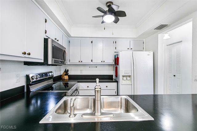 5755 Foxlake DR G, North Fort Myers, FL 33917