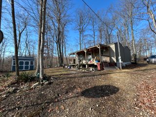 7205 White Oak Road, Junction City, KY 40440