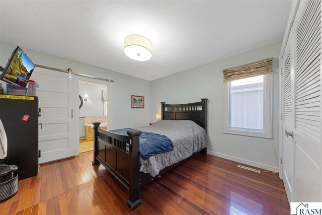 57177 Juniper Road, Good Thunder, MN 56037