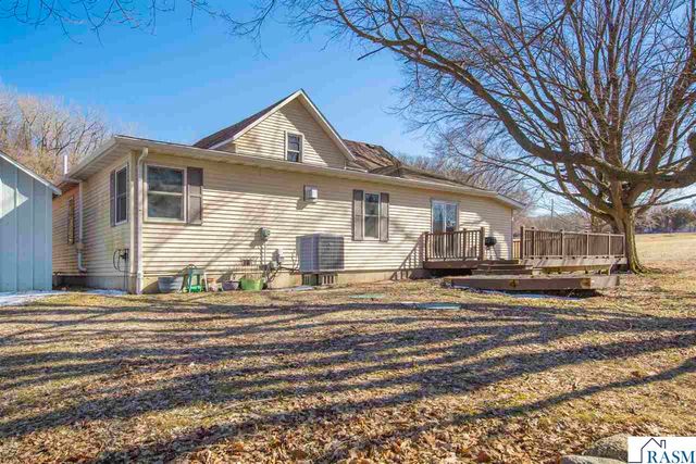 57177 Juniper Road, Good Thunder, MN 56037