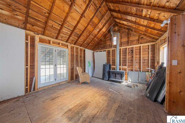 57177 Juniper Road, Good Thunder, MN 56037