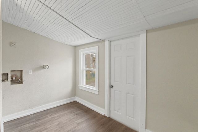 821 N Taylor St, El Dorado, KS 67042