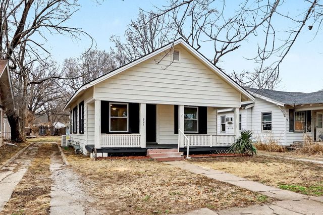 821 N Taylor St, El Dorado, KS 67042