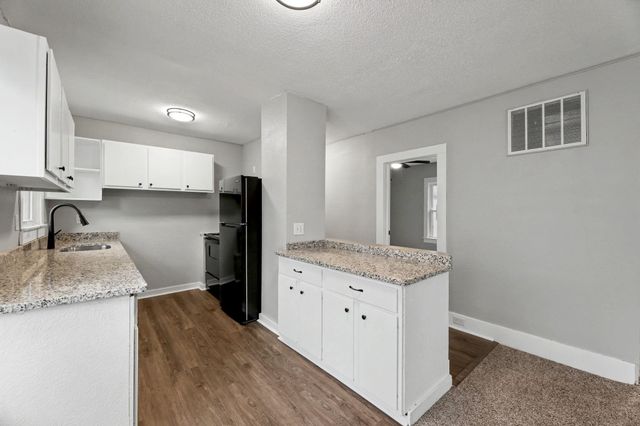 821 N Taylor St, El Dorado, KS 67042