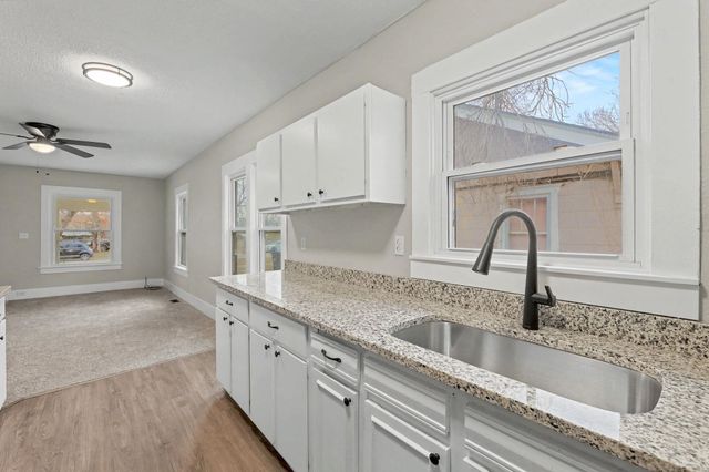 821 N Taylor St, El Dorado, KS 67042