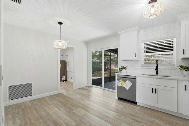 1542 FORT SMITH BOULEVARD, Deltona, FL 32725