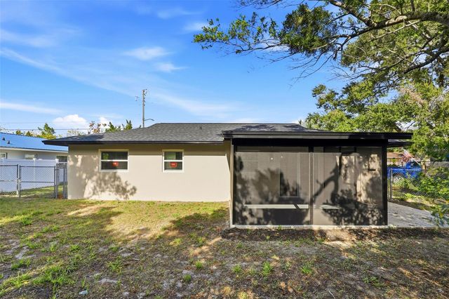 1542 FORT SMITH BOULEVARD, Deltona, FL 32725