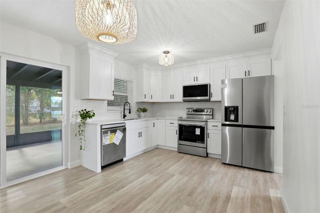 1542 FORT SMITH BOULEVARD, Deltona, FL 32725