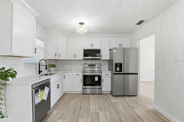 1542 FORT SMITH BOULEVARD, Deltona, FL 32725