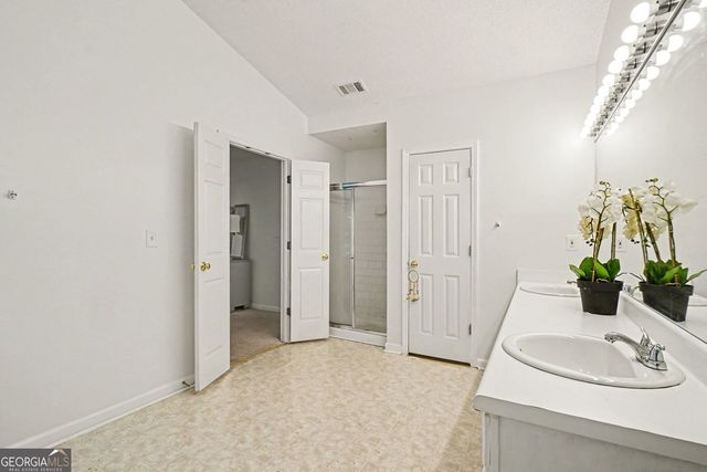 490 Bottesford Drive NW, Kennesaw, GA 30144