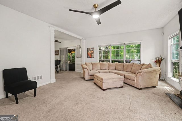 490 Bottesford Drive NW, Kennesaw, GA 30144