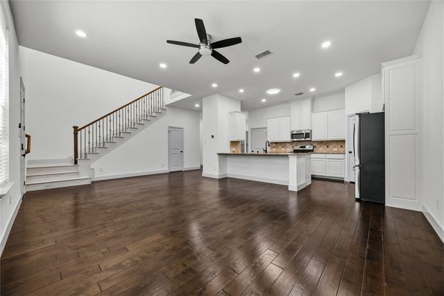 3922 Canton Jade Way, Arlington, TX 76005