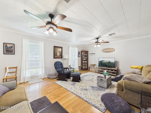 6103a Lee Station Road, New Iberia, LA 70560