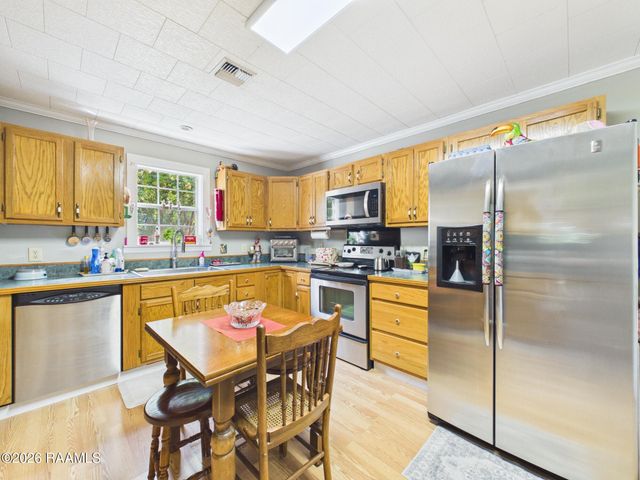 6103a Lee Station Road, New Iberia, LA 70560