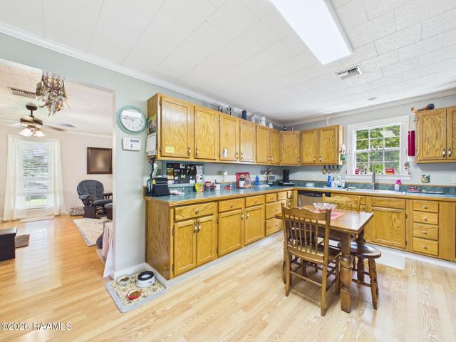6103a Lee Station Road, New Iberia, LA 70560