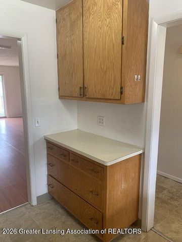 3712-3714 Malibu Drive, Lansing, MI 48911