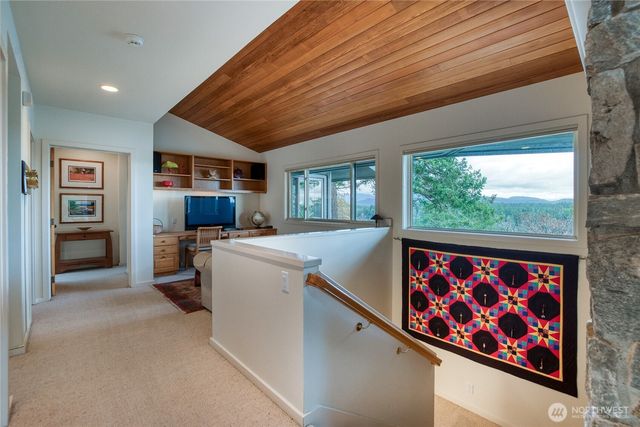573 Harborview Lane, Orcas Island, WA 98243