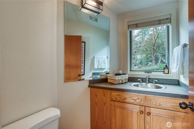 573 Harborview Lane, Orcas Island, WA 98243