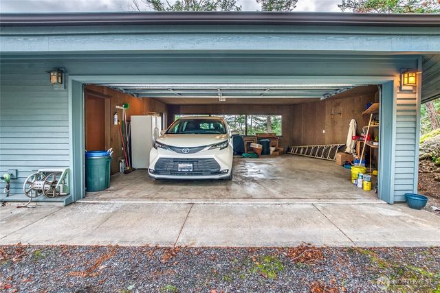 573 Harborview Lane, Orcas Island, WA 98243