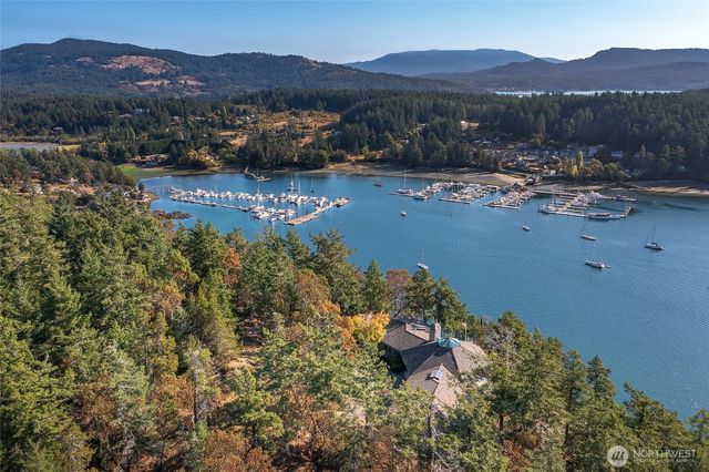 573 Harborview Lane, Orcas Island, WA 98243