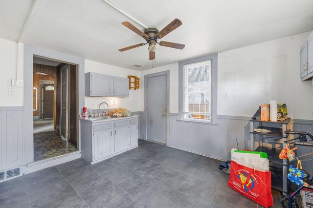 1412 S 32nd STREET, Milwaukee, WI 53215