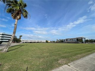 5634 Curtis Clark Dr, Corpus Christi, TX 78412
