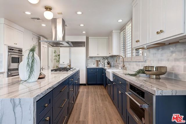 12683 Promontory Road, Los Angeles, CA 90049