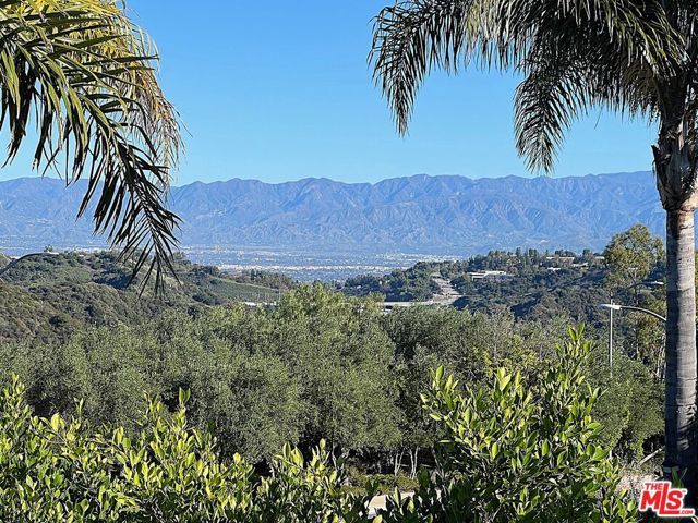 12683 Promontory Road, Los Angeles, CA 90049