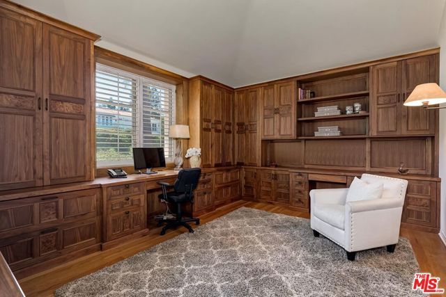 12683 Promontory Road, Los Angeles, CA 90049