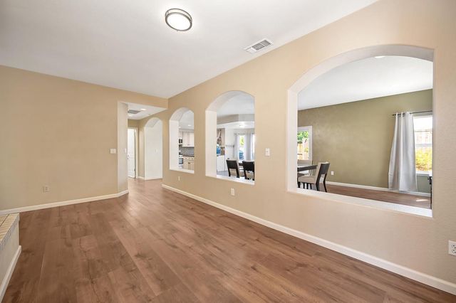 5658 Blackrock Rd, Rocklin, CA 95765