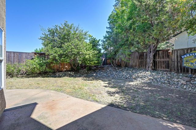 5658 Blackrock Rd, Rocklin, CA 95765