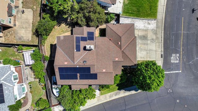 5658 Blackrock Rd, Rocklin, CA 95765