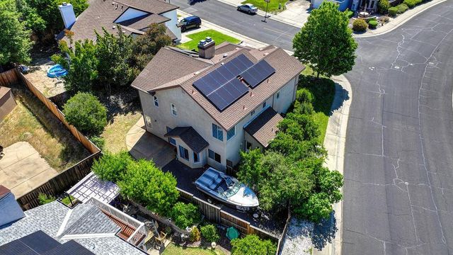 5658 Blackrock Rd, Rocklin, CA 95765