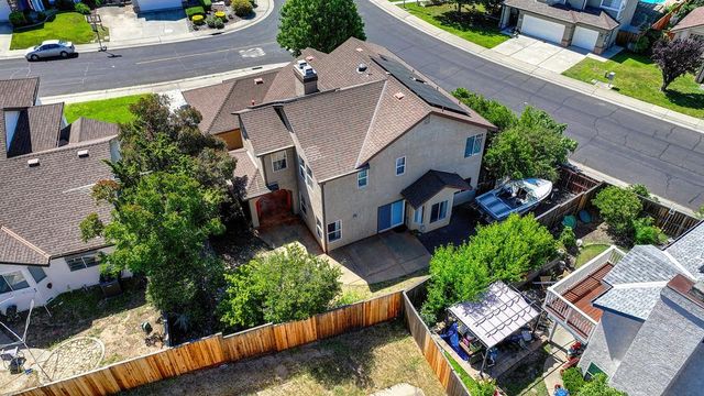 5658 Blackrock Rd, Rocklin, CA 95765