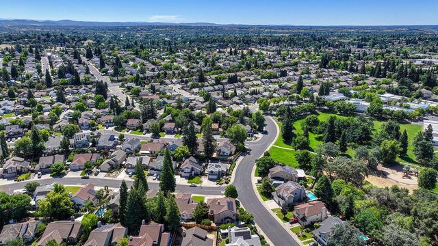 5658 Blackrock Rd, Rocklin, CA 95765