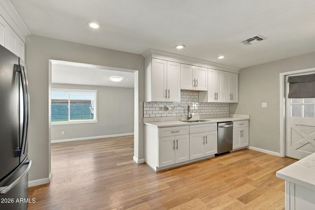 1040 S GRAND --, Mesa, AZ 85210
