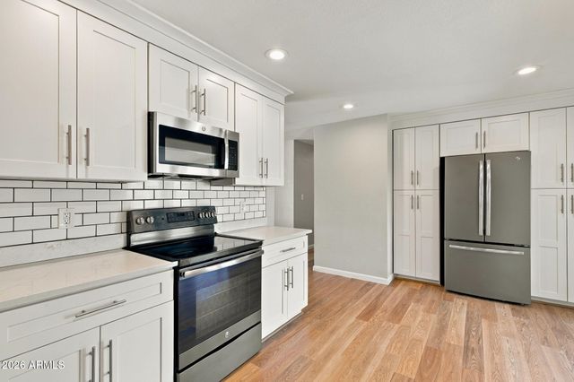 1040 S GRAND --, Mesa, AZ 85210
