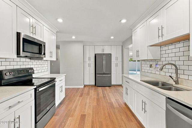 1040 S GRAND --, Mesa, AZ 85210
