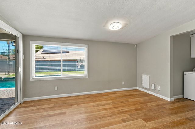 1040 S GRAND --, Mesa, AZ 85210