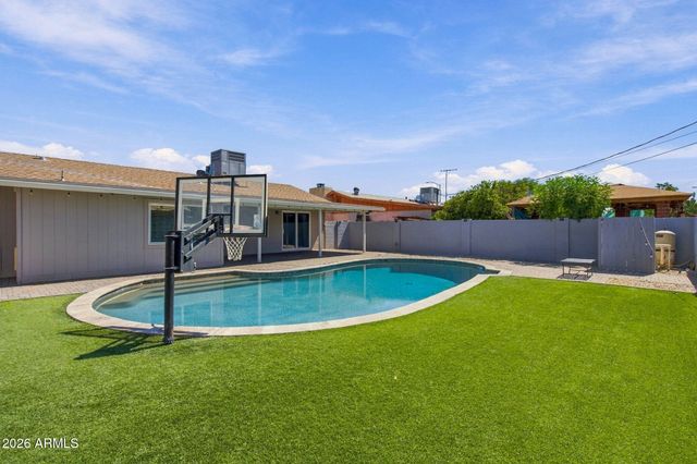1040 S GRAND --, Mesa, AZ 85210