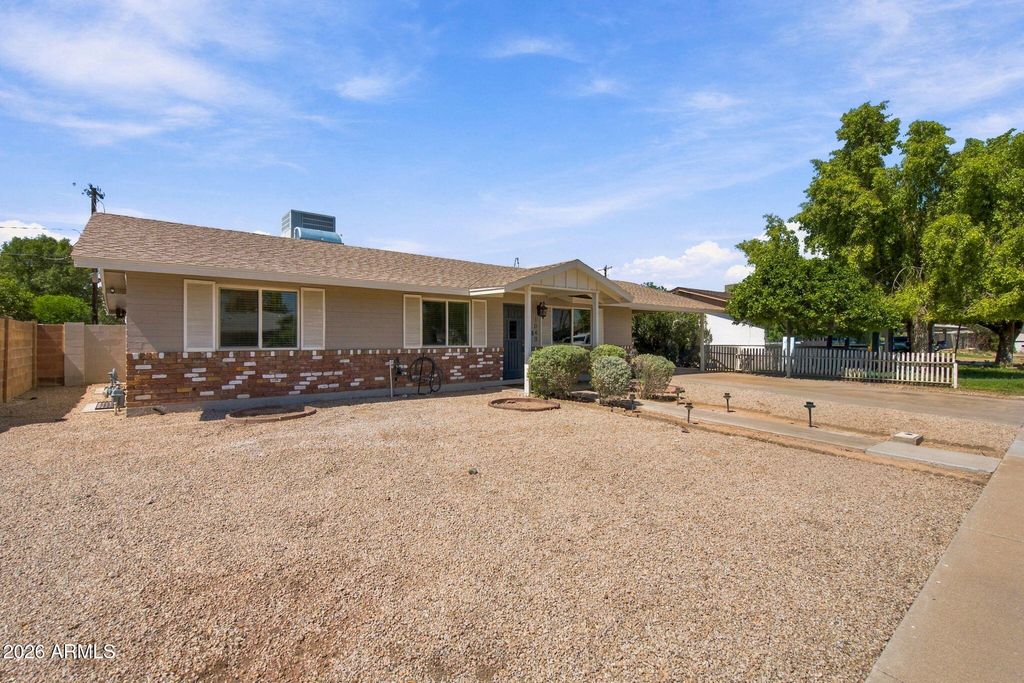1040 S GRAND --, Mesa, AZ 85210 — photo 2