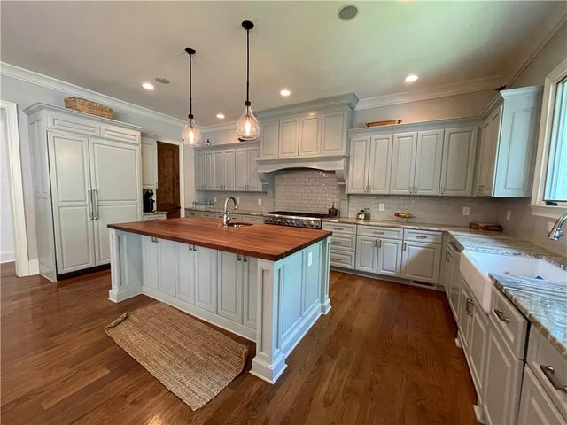 6321 Hunting Creek Road, Atlanta, GA 30328